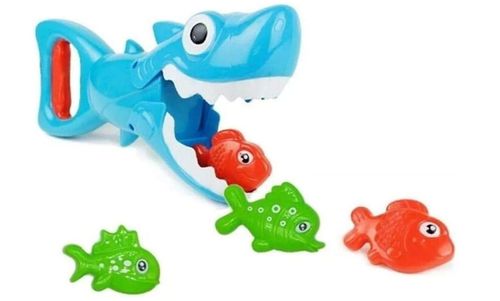 TUBARÃO PEGA PEIXINHOS # 11396 - BUBA